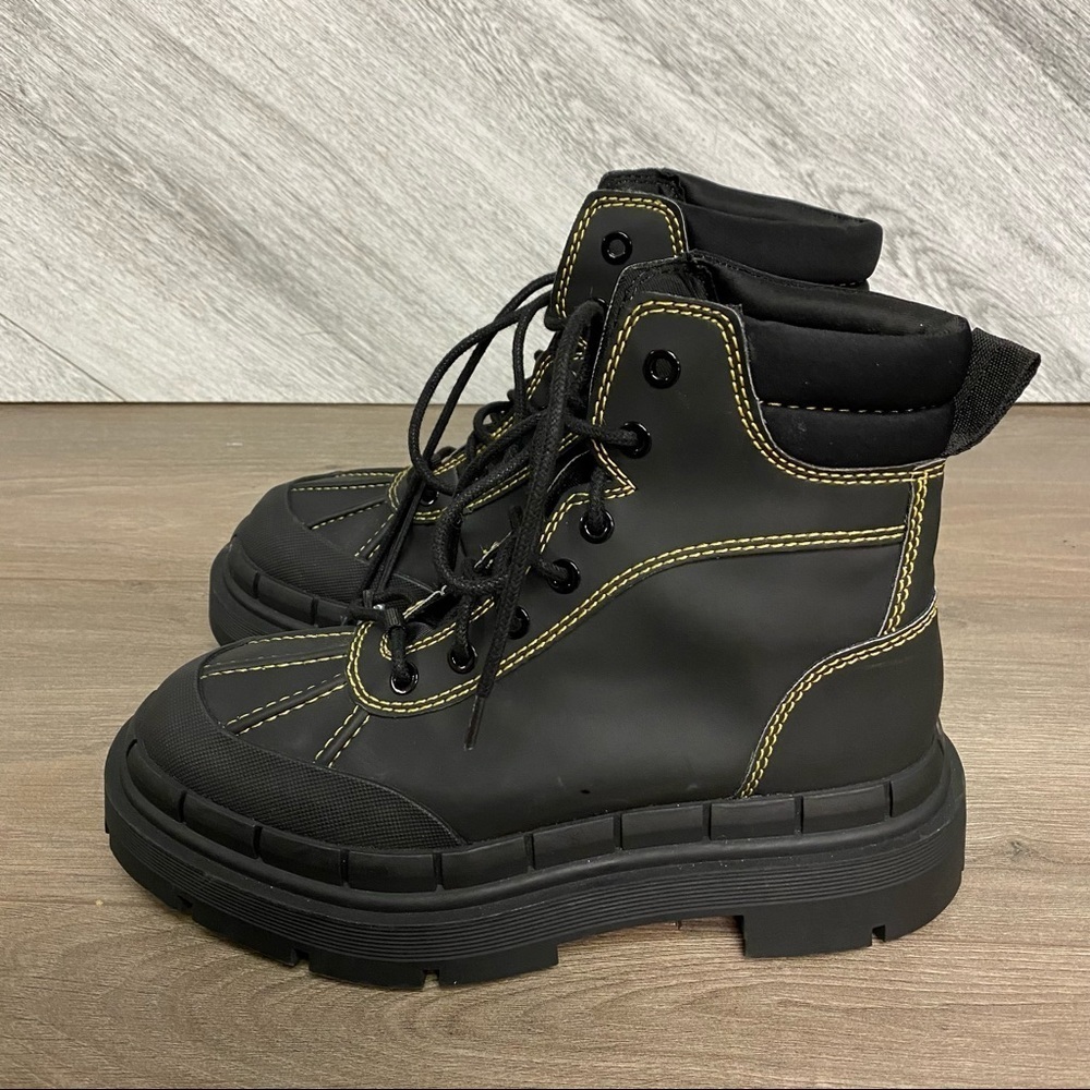 Zara | Low Heel Rubberized Lug Sole Ankle Combat Boots Size 6 NEW - Picture 6 of 10